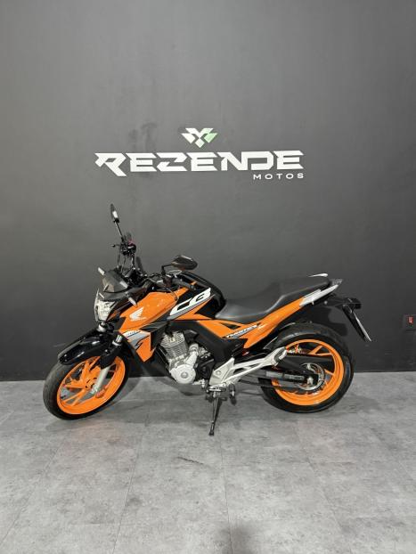 HONDA CB 250 F Twister FLEXONE, Foto 6