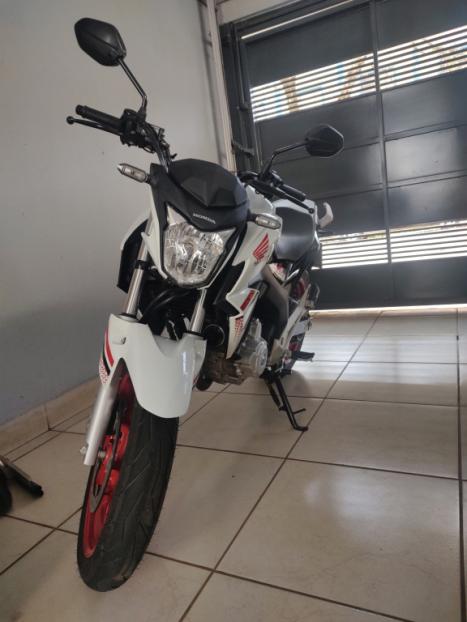 HONDA CB 250 F Twister FLEXONE, Foto 4
