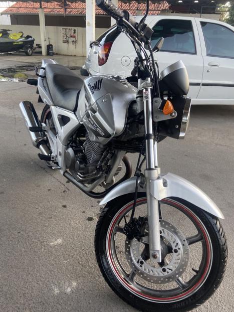 HONDA CB 250 F Twister , Foto 1