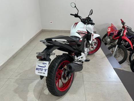 HONDA CB 250 F Twister FLEXONE, Foto 5