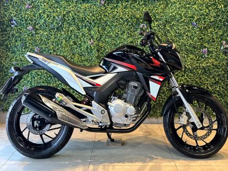 HONDA CB 250 F Twister FLEXONE, Foto 1