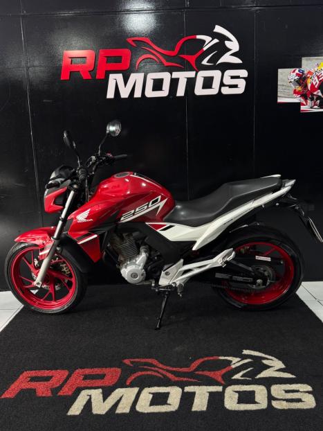 HONDA CB 250 F Twister , Foto 7