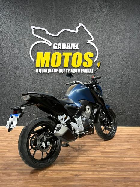 HONDA CB 300 F Twister FLEX ABS, Foto 6