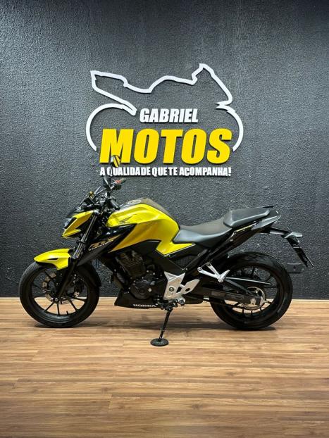 HONDA CB 300 F Twister FLEX ABS, Foto 2