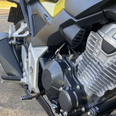 HONDA CB 300 F Twister FLEX ABS, Foto 5