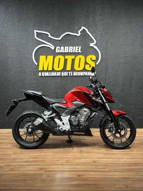 HONDA CB 300 F Twister FLEX CBS, Foto 1
