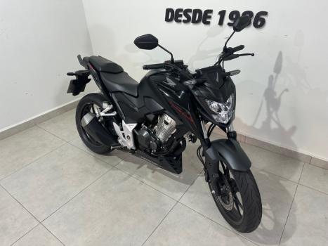 HONDA CB 300 F Twister FLEX CBS, Foto 3