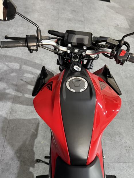 HONDA CB 300 F Twister FLEX ABS, Foto 3