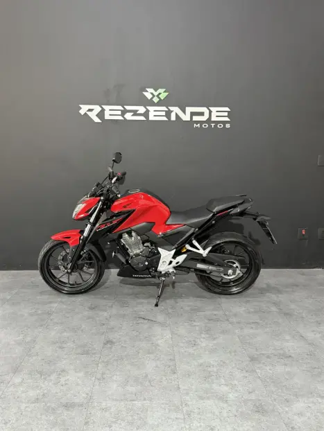 HONDA CB 300 F Twister FLEX ABS, Foto 5