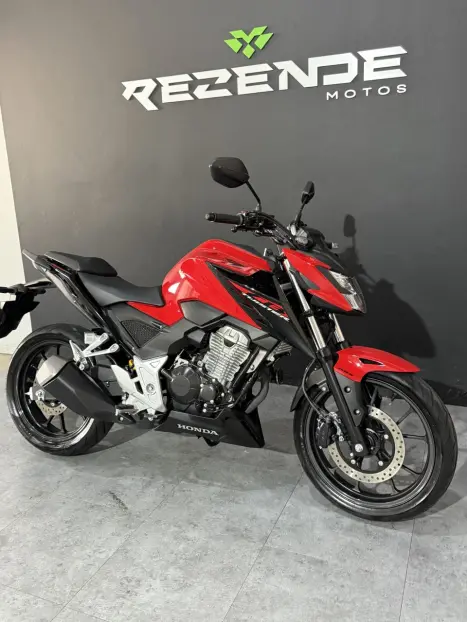 HONDA CB 300 F Twister FLEX ABS, Foto 8