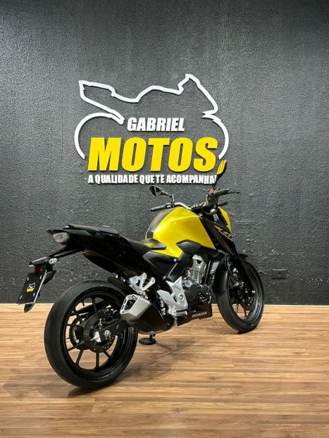HONDA CB 300 F Twister FLEX ABS, Foto 6
