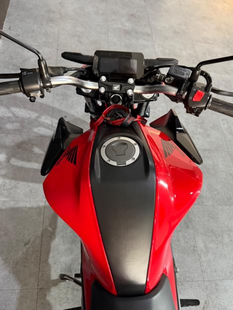 HONDA CB 300 F Twister FLEX ABS, Foto 3