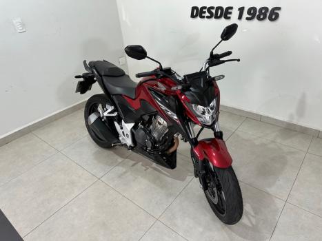 HONDA CB 300 F Twister FLEX ABS, Foto 3