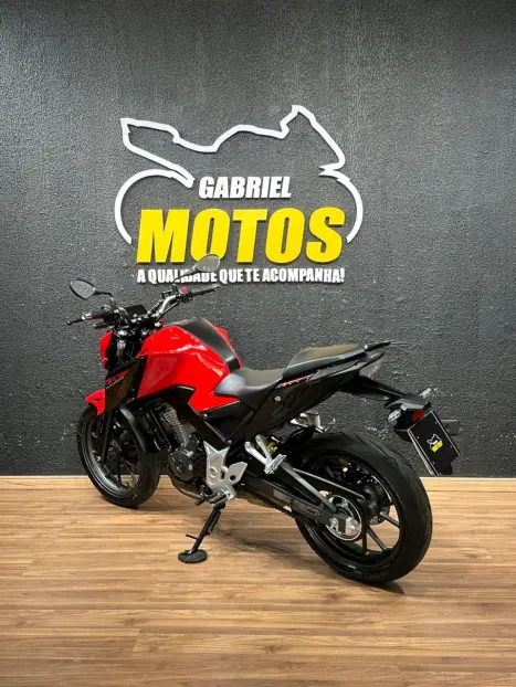 HONDA CB 300 F Twister FLEX CBS, Foto 6