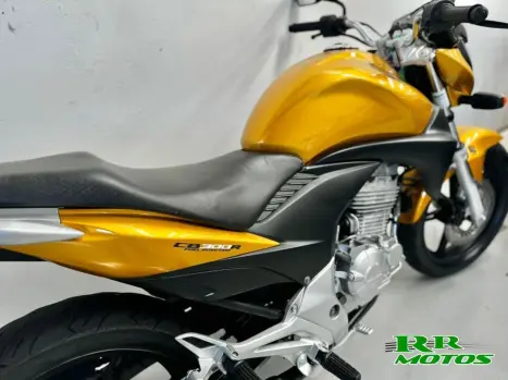 HONDA CB 300 R ABS, Foto 7