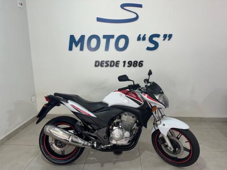 HONDA CB 300 R ESPECIAL EDITION, Foto 1