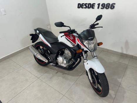 HONDA CB 300 R ESPECIAL EDITION, Foto 3