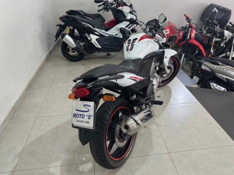 HONDA CB 300 R ESPECIAL EDITION, Foto 5