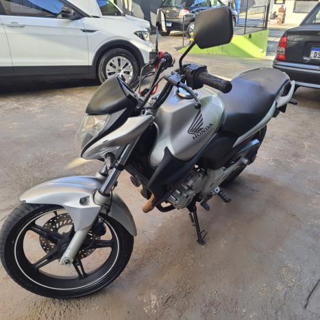 HONDA CB 300 R STD, Foto 3