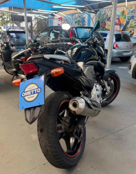 HONDA CB 300 R STD, Foto 5