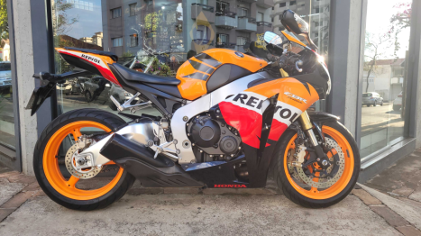 HONDA CBR 1000 RR REPSOL, Foto 1