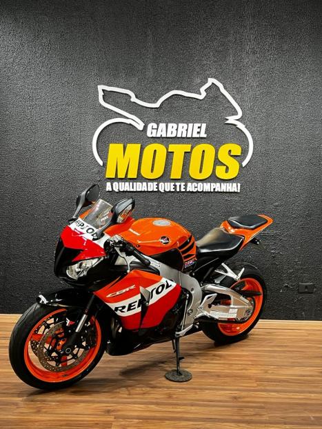 HONDA CBR 1000 RR REPSOL, Foto 4