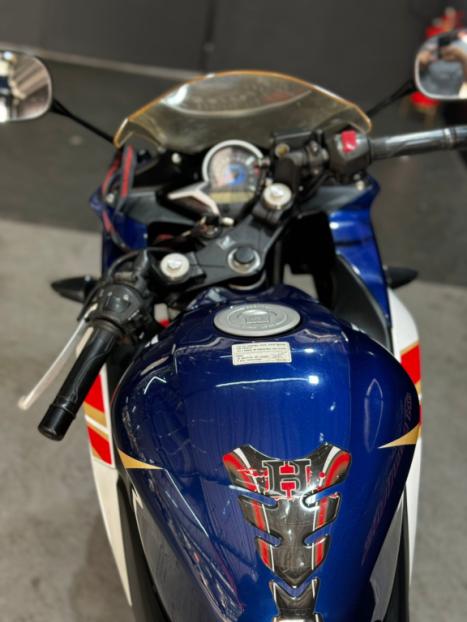 HONDA CBR 250 R, Foto 5