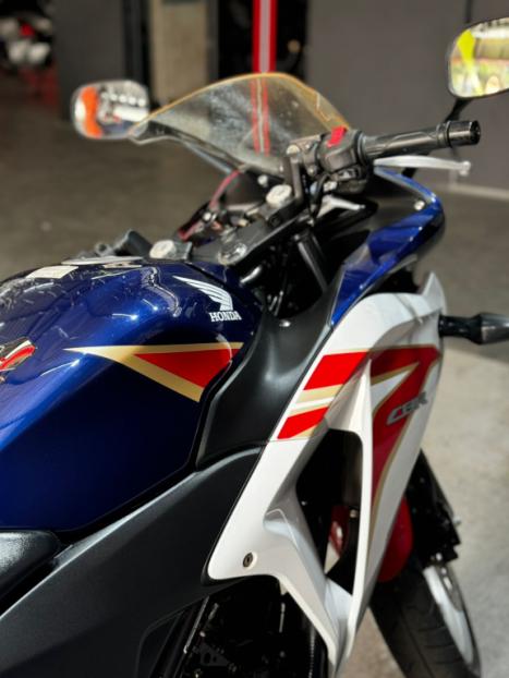 HONDA CBR 250 R, Foto 7