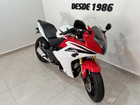 HONDA CBR 600 F , Foto 3