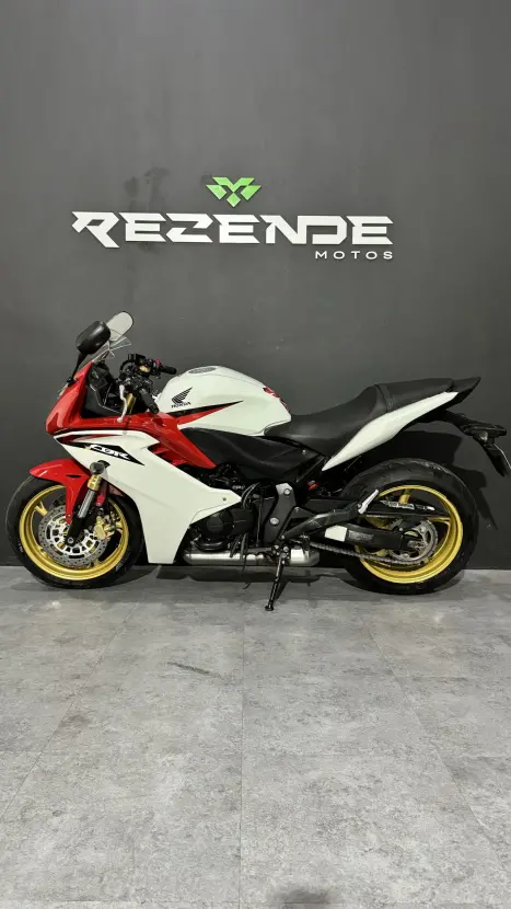 HONDA CBR 600 F , Foto 5