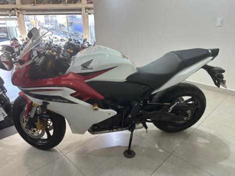 HONDA CBR 600 F , Foto 4