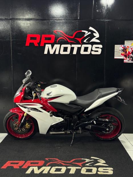 HONDA CBR 600 F , Foto 5