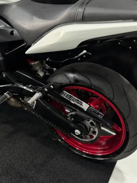 HONDA CBR 600 F , Foto 8