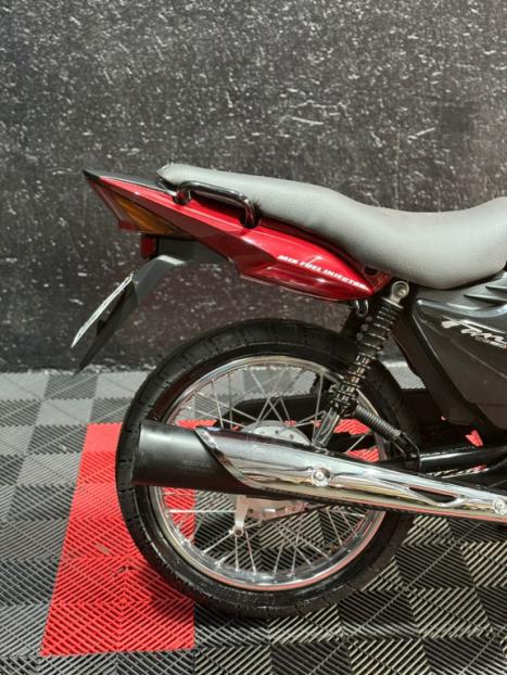 HONDA CG 150 FAN ESI, Foto 5