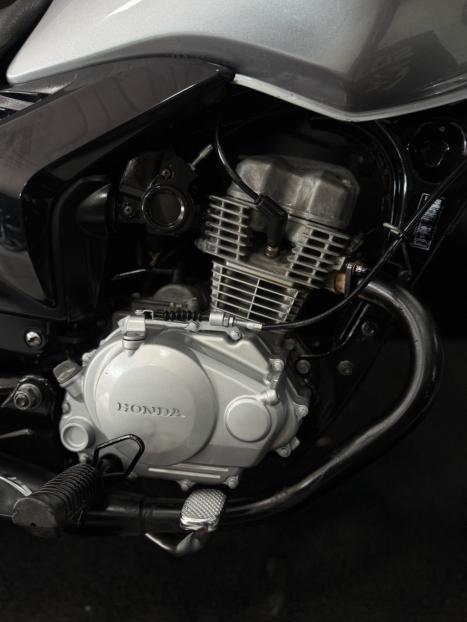HONDA CG 150 FAN ESI, Foto 3
