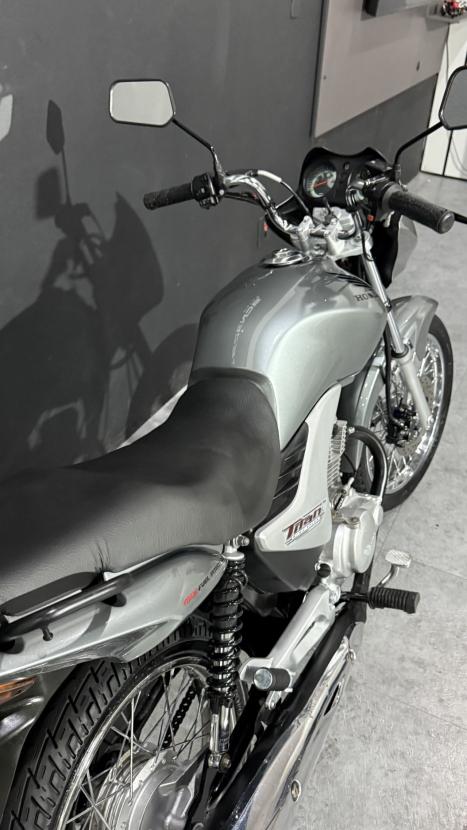 HONDA CG 150 TITAN ES, Foto 5