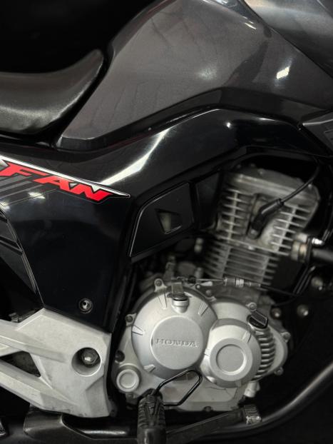 HONDA CG 160 FAN, Foto 3