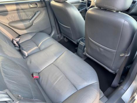 HONDA Civic 1.7 16V 4P LX, Foto 8