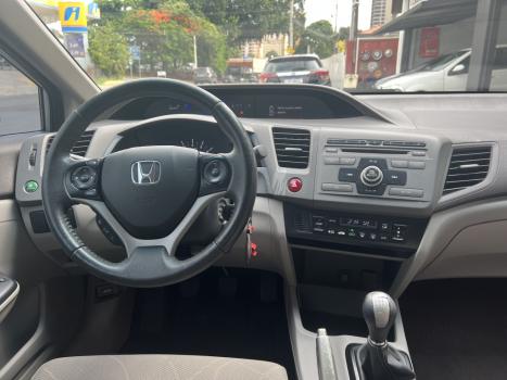 HONDA Civic 1.8 16V 4P FLEX LXS, Foto 17