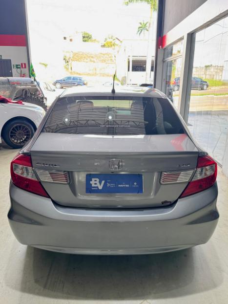 HONDA Civic 1.8 16V 4P FLEX LXS, Foto 6