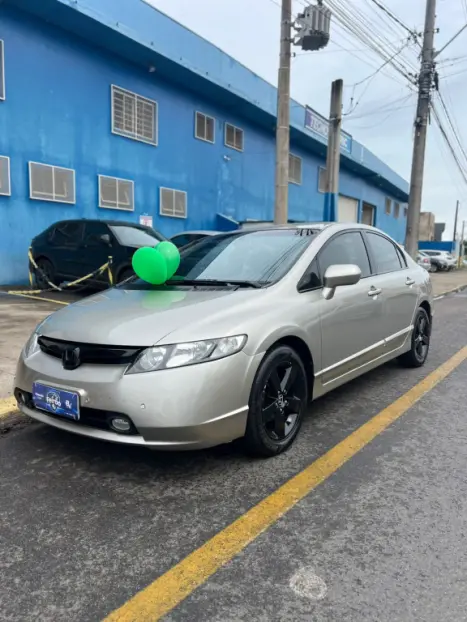 HONDA Civic 1.8 16V 4P FLEX LXS, Foto 2