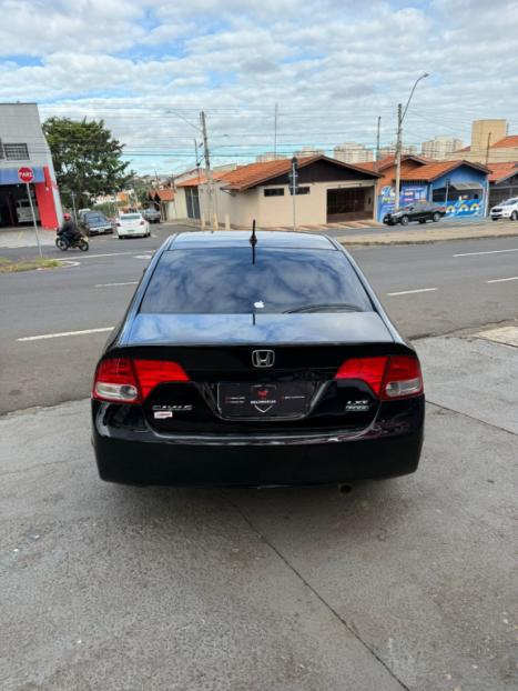 HONDA Civic 1.8 16V 4P FLEX LXS, Foto 4