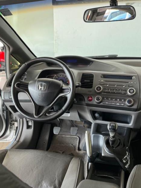 HONDA Civic 1.8 16V 4P LXS, Foto 8