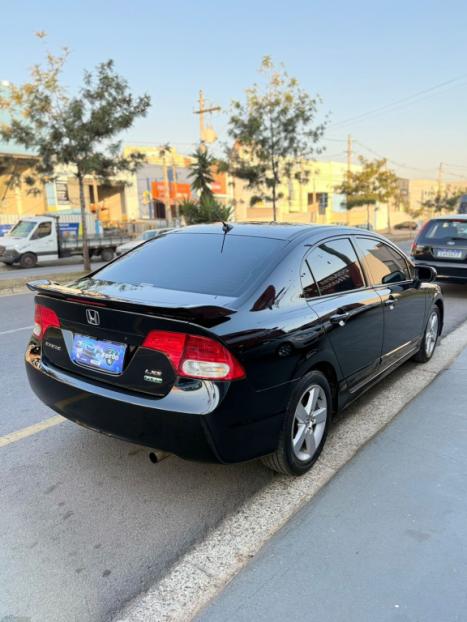 HONDA Civic 1.8 16V 4P FLEX LXS AUTOMTICO, Foto 3