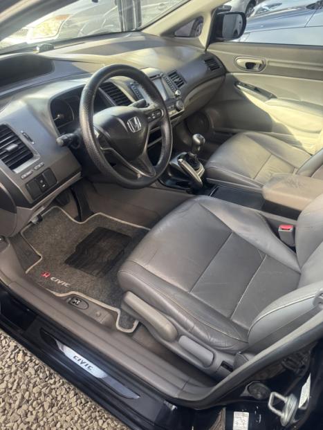 HONDA Civic 1.8 16V 4P FLEX LXS, Foto 4