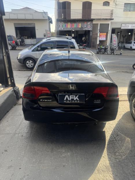 HONDA Civic 1.8 16V 4P FLEX LXS, Foto 6