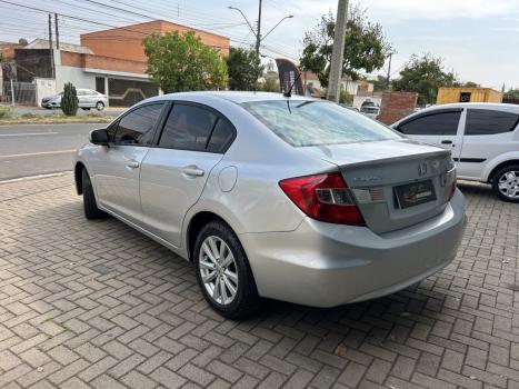 HONDA Civic 1.8 16V 4P FLEX LXL AUTOMTICO, Foto 4