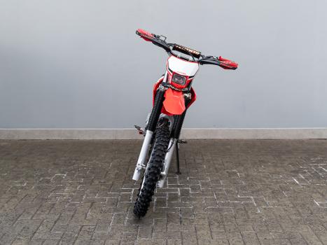 HONDA CR 250 F, Foto 2