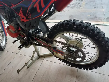 HONDA CRF 230 F, Foto 8