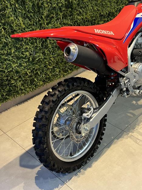 HONDA CRF 250 F, Foto 3